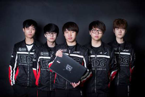 于个人与团 于个人与团