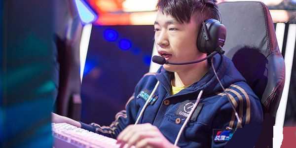 球员们不仅 球员们不仅